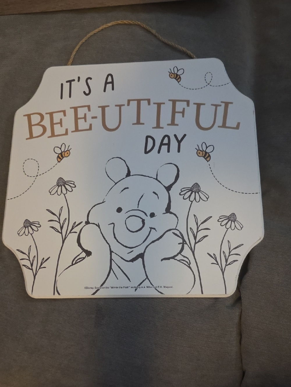 Disney White and Black Winnie the Pooh Plaque 11"